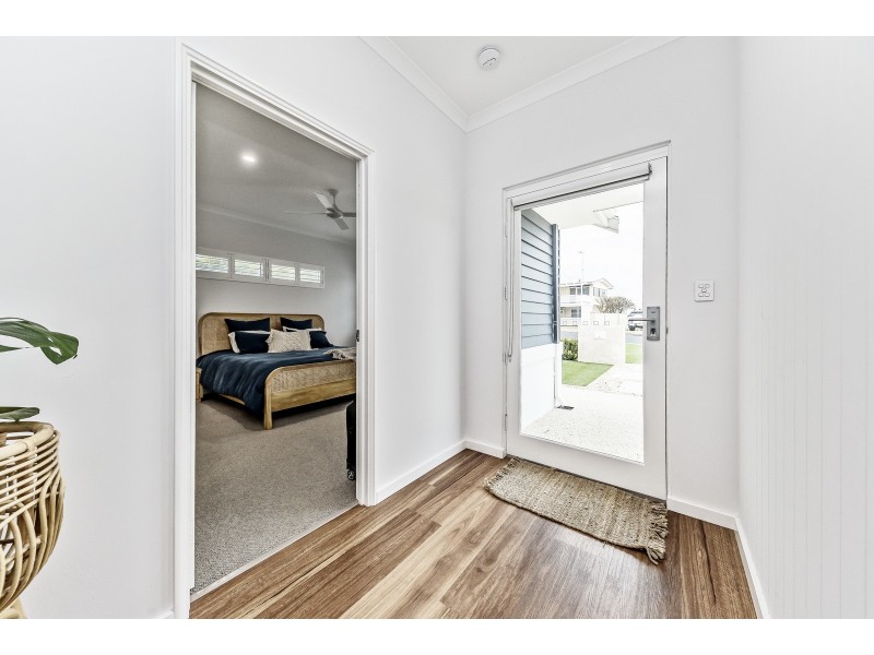 10A Cathryn Street, Halls Head WA 6210