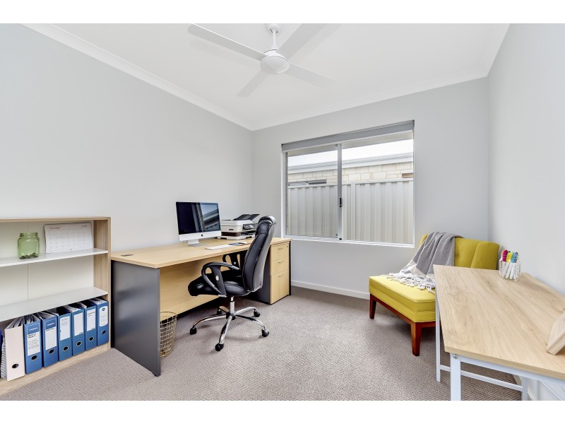 10A Cathryn Street, Halls Head WA 6210