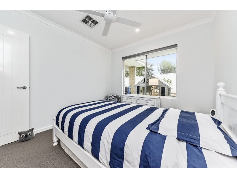 10A Cathryn Street, Halls Head WA 6210