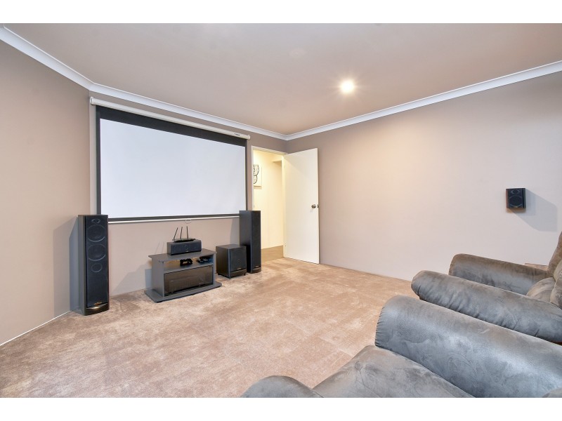 28 Oligantha Elbow, Banksia Grove WA 6031