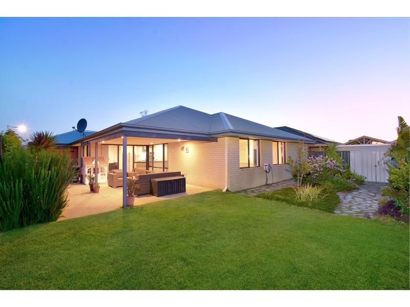 28 Oligantha Elbow, Banksia Grove WA 6031
