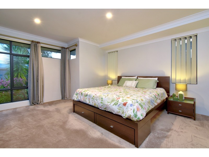 28 Oligantha Elbow, Banksia Grove WA 6031
