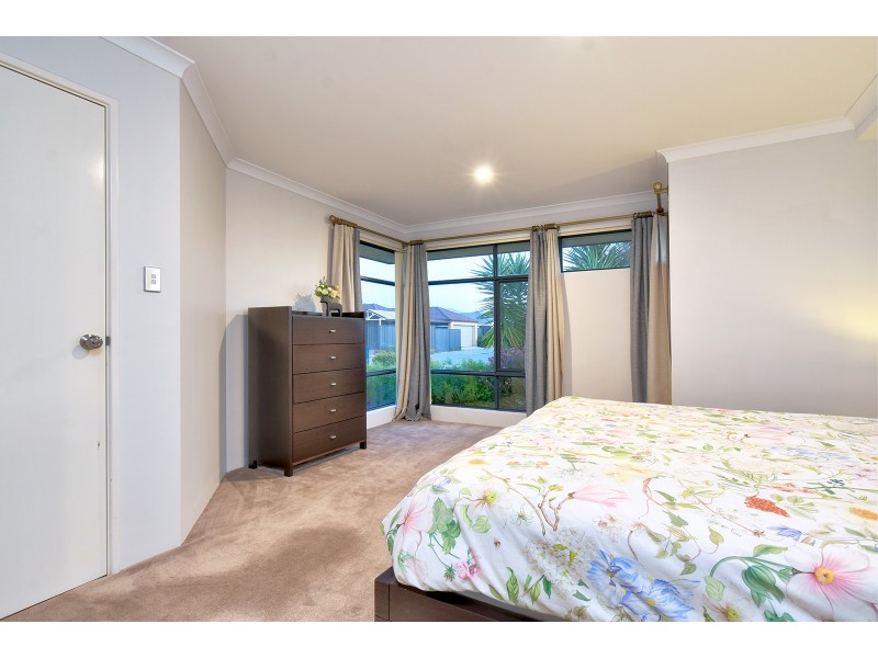 28 Oligantha Elbow, Banksia Grove WA 6031