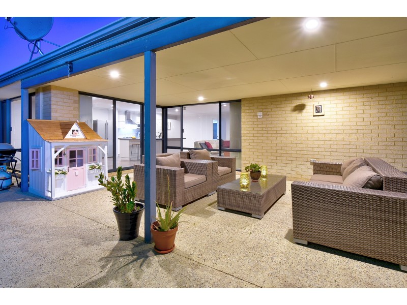 28 Oligantha Elbow, Banksia Grove WA 6031