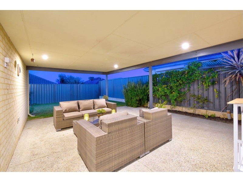 28 Oligantha Elbow, Banksia Grove WA 6031