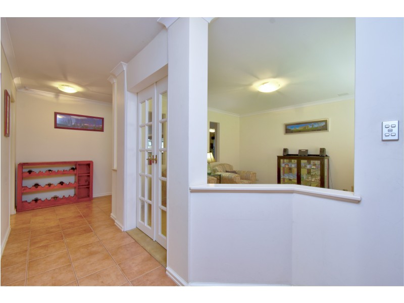 28 Edgar Crescent, Hocking WA 6065