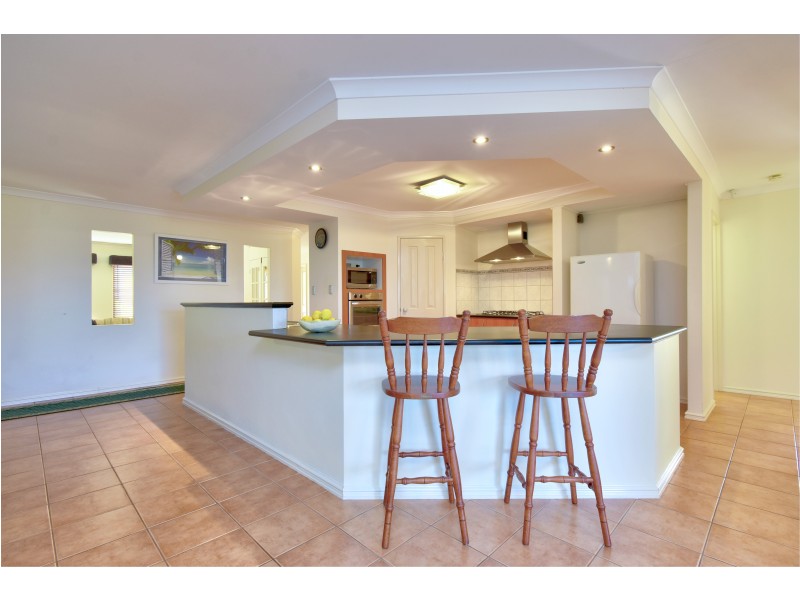 28 Edgar Crescent, Hocking WA 6065