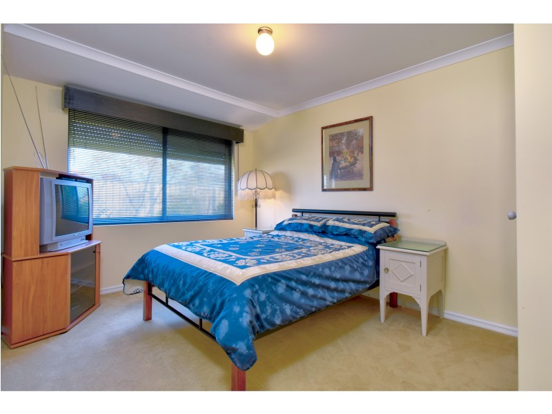 28 Edgar Crescent, Hocking WA 6065