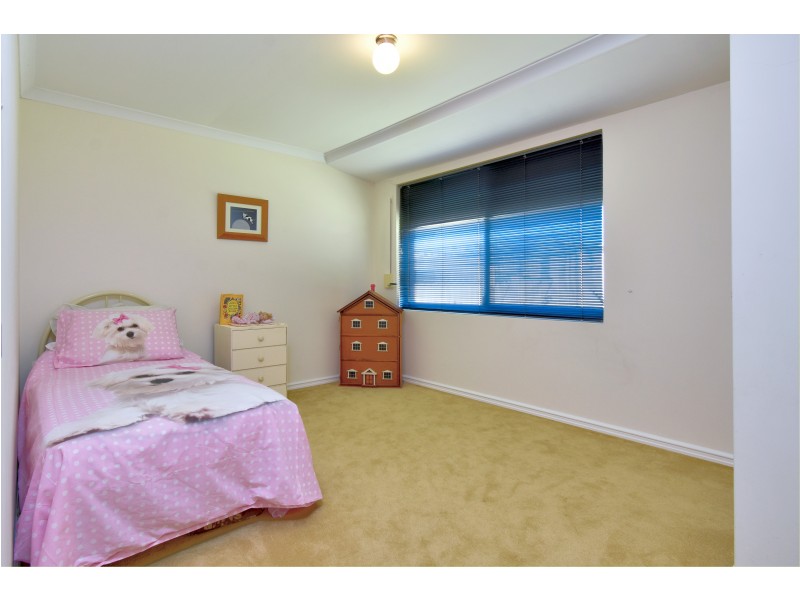 28 Edgar Crescent, Hocking WA 6065