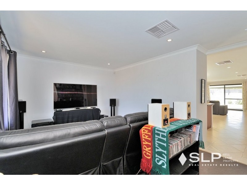 34 Birchmore Gardens, Ellenbrook WA 6069