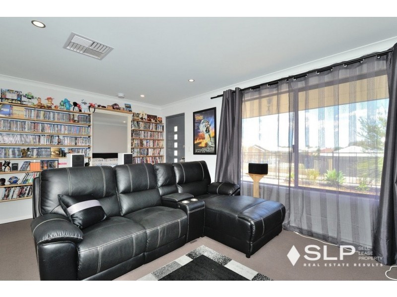 34 Birchmore Gardens, Ellenbrook WA 6069