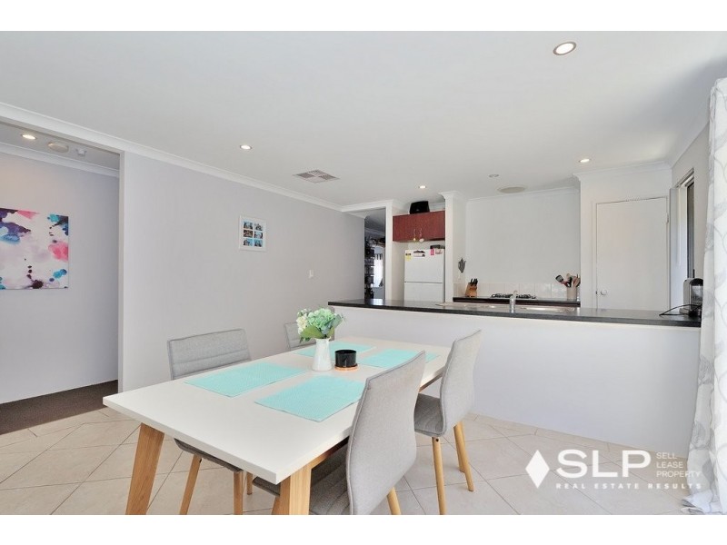 34 Birchmore Gardens, Ellenbrook WA 6069