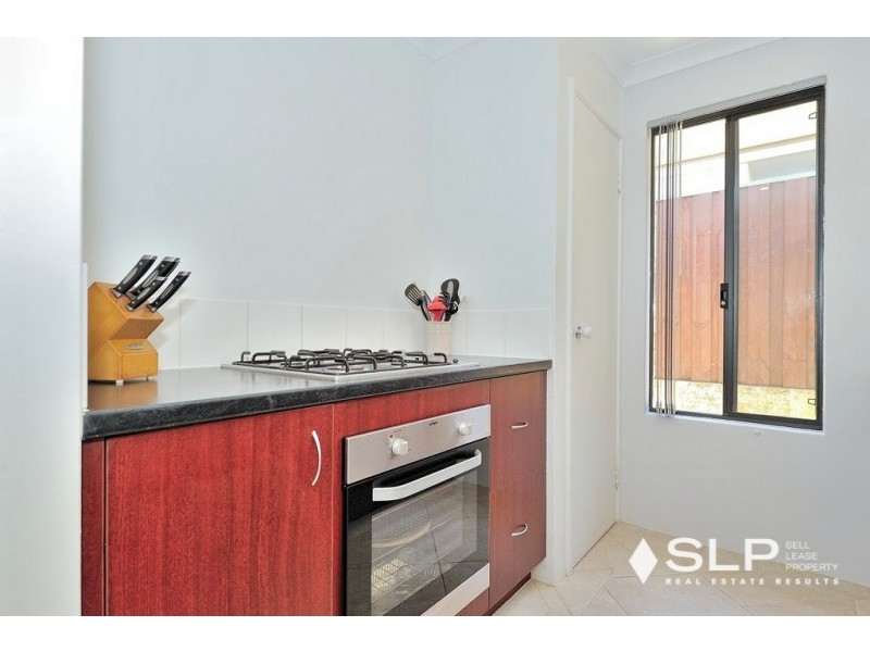 34 Birchmore Gardens, Ellenbrook WA 6069