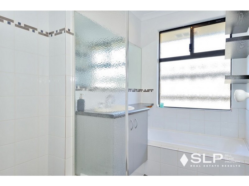 34 Birchmore Gardens, Ellenbrook WA 6069