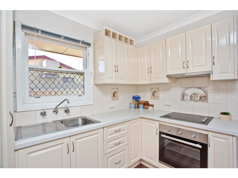 51B Rinaldo Crescent, Coolbellup WA 6163