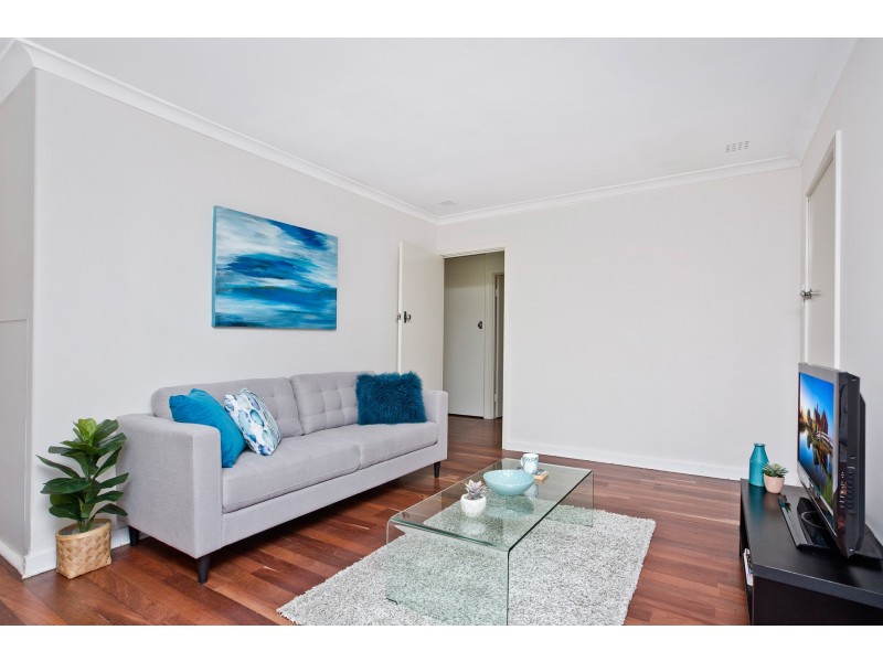 51B Rinaldo Crescent, Coolbellup WA 6163