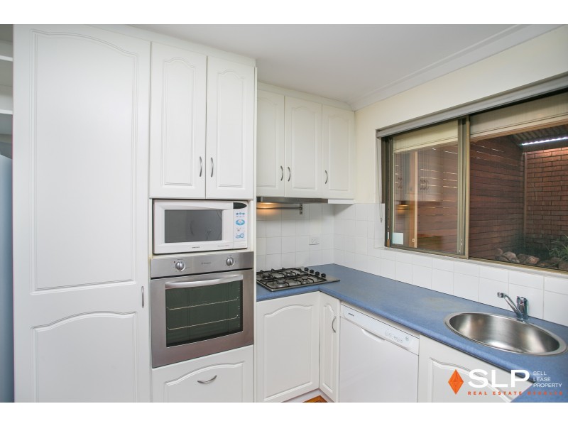 1/182 Holland Street, Fremantle WA 6160