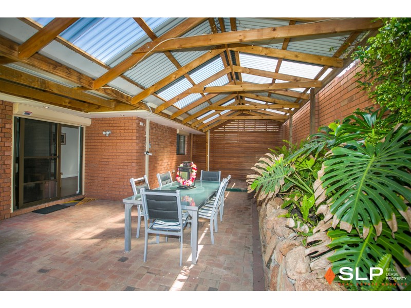 1/182 Holland Street, Fremantle WA 6160