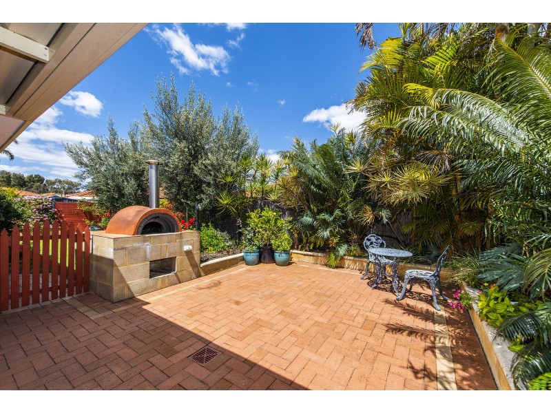 11 Sandringham Promenade, Canning Vale WA 6155