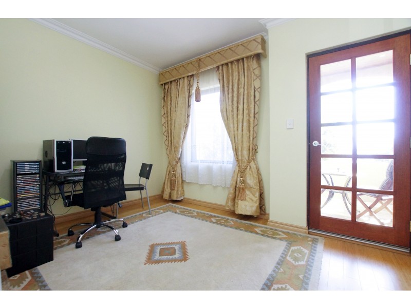 35 Ashbury Crescent, Mirrabooka WA 6061