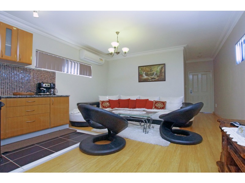 35 Ashbury Crescent, Mirrabooka WA 6061