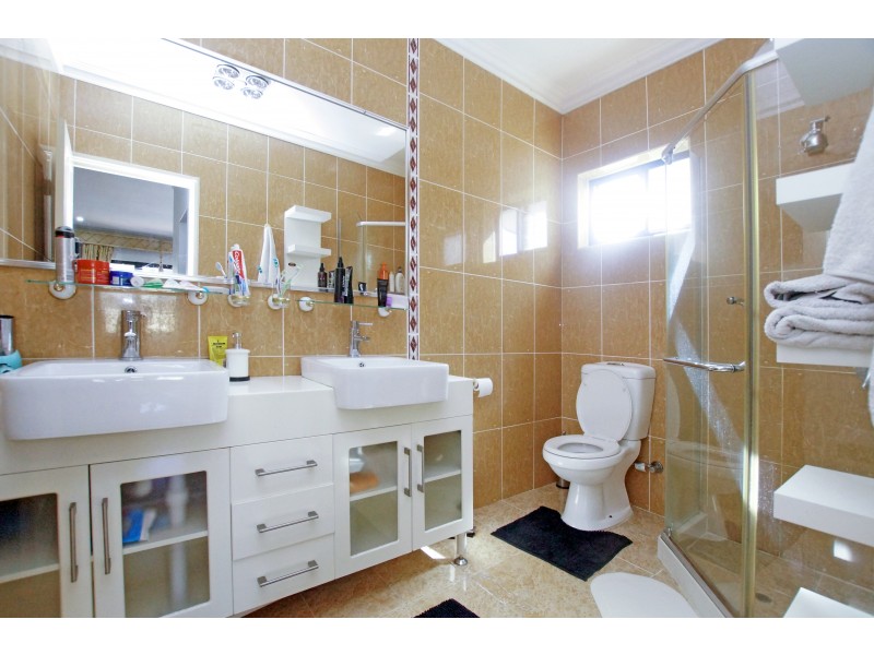 35 Ashbury Crescent, Mirrabooka WA 6061