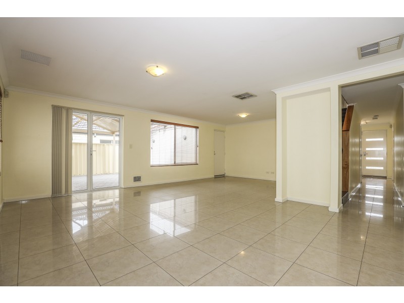 376 Odin Drive, Stirling WA 6021