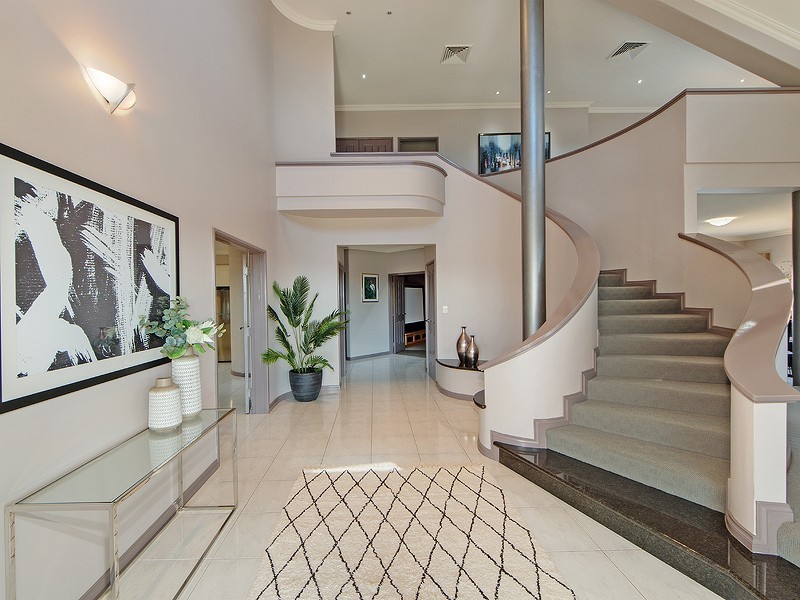 8 Saw Road, Kardinya WA 6163