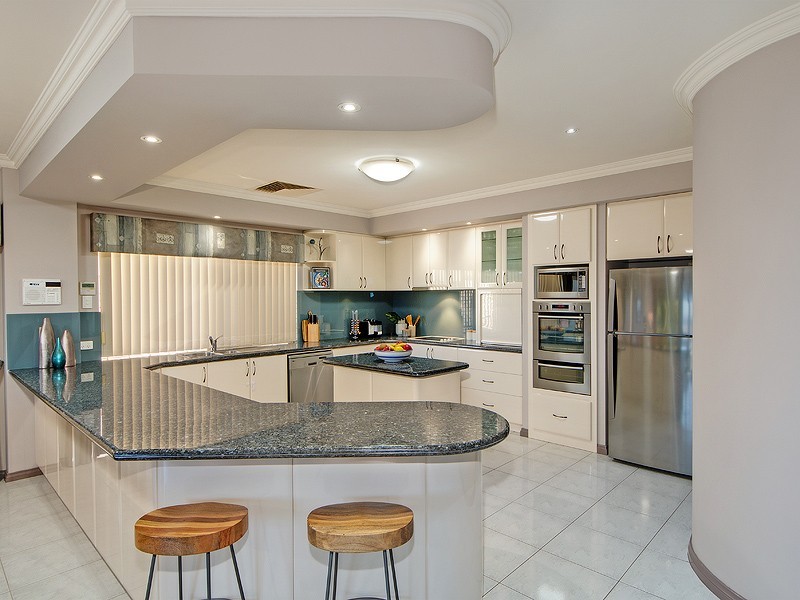 8 Saw Road, Kardinya WA 6163