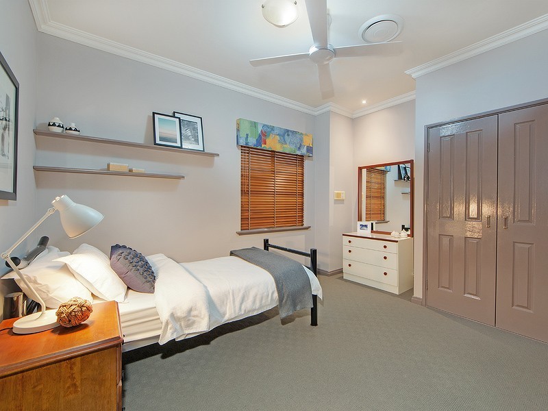8 Saw Road, Kardinya WA 6163