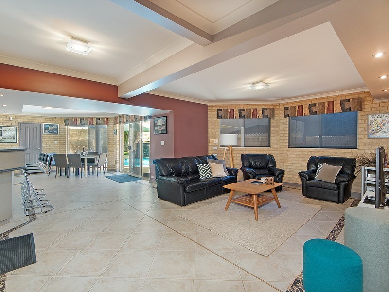 8 Saw Road, Kardinya WA 6163