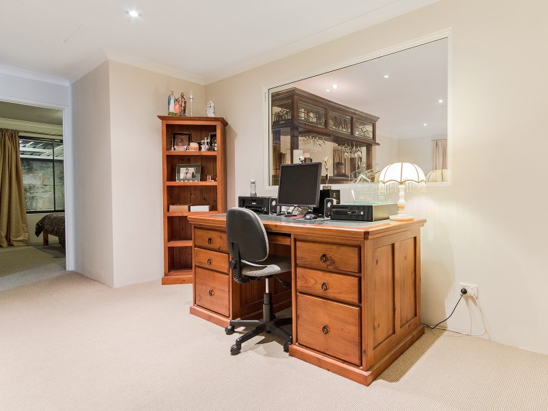 26 McKenzie Corner, Bertram WA 6167