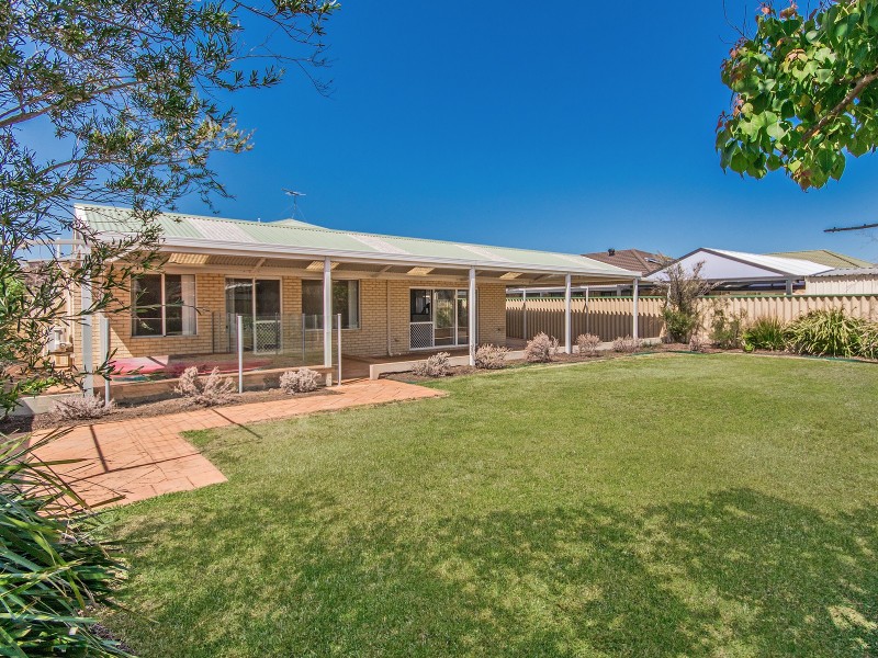 10 Eliza Way, Bertram WA 6167