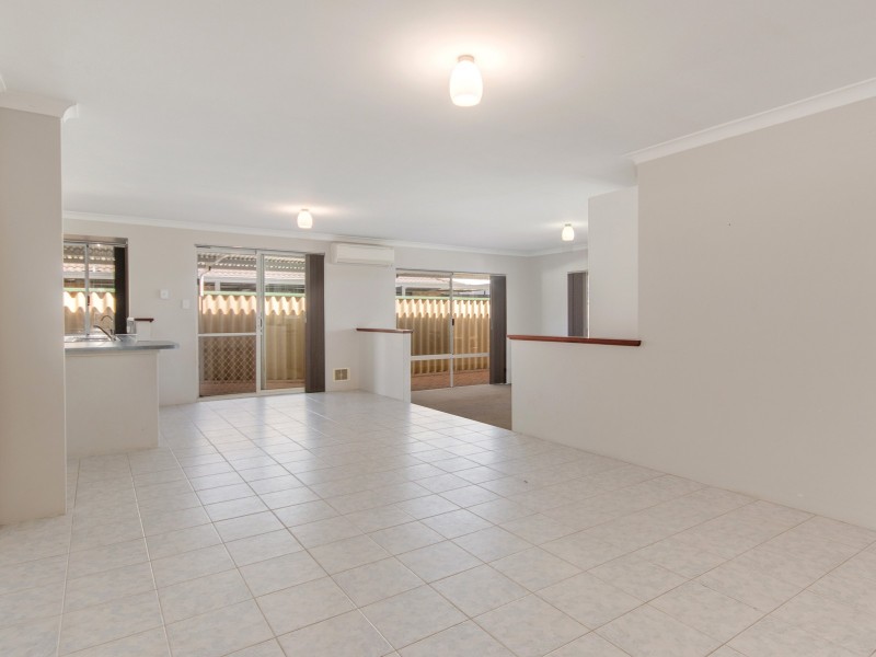 10 Eliza Way, Bertram WA 6167