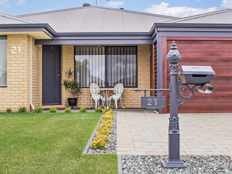 21 John Forrest Circuit, Bertram WA 6167
