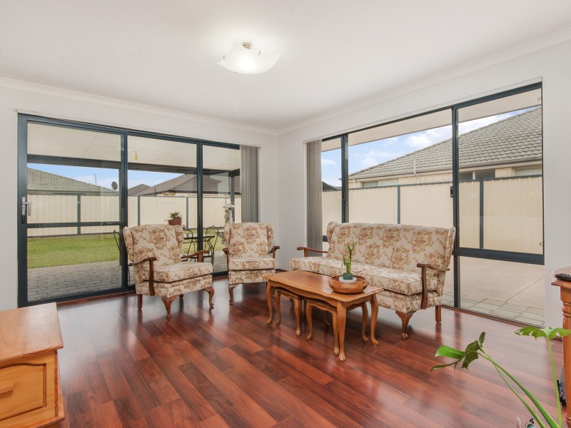 21 John Forrest Circuit, Bertram WA 6167