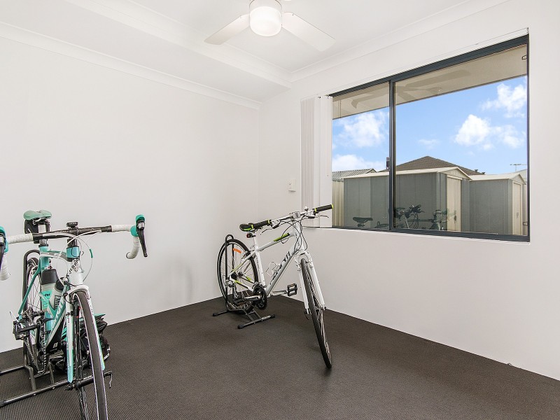 21 John Forrest Circuit, Bertram WA 6167