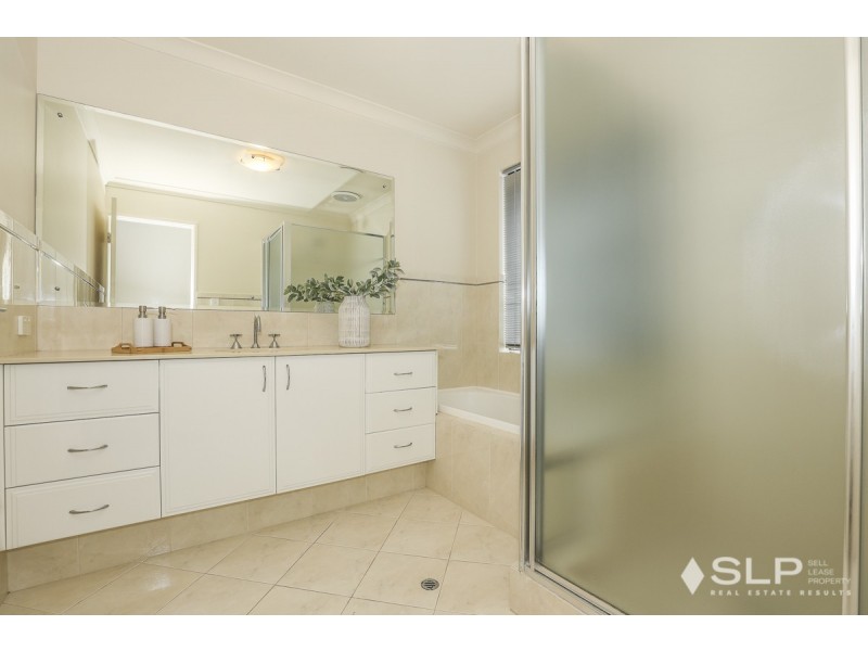 75 Candella Square, Stirling WA 6021