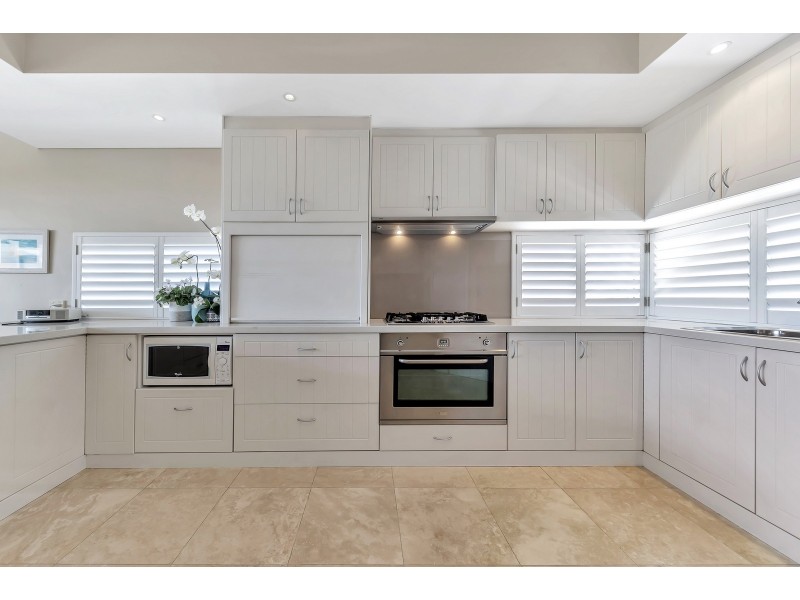 4A Ozone Court, Halls Head WA 6210