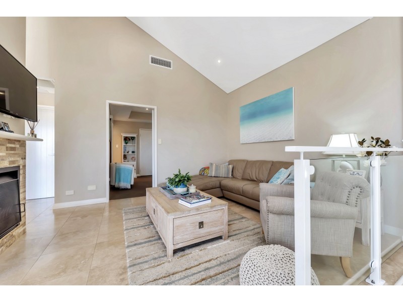 4A Ozone Court, Halls Head WA 6210