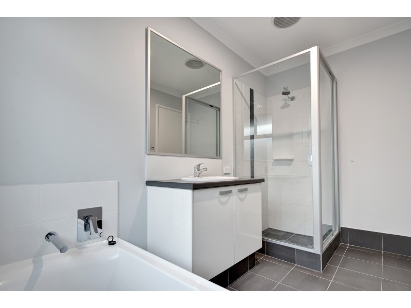 44 Fishbone Turn, Banksia Grove WA 6031