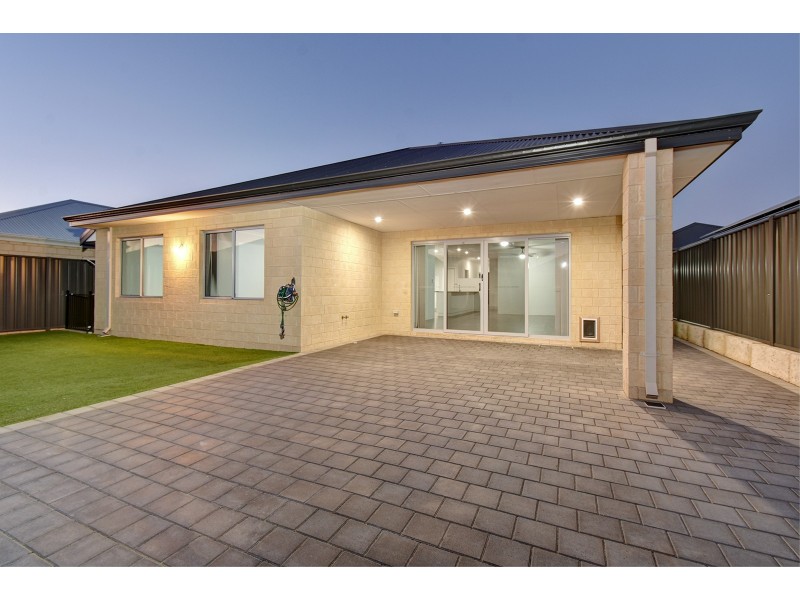 44 Fishbone Turn, Banksia Grove WA 6031