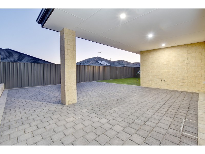 44 Fishbone Turn, Banksia Grove WA 6031