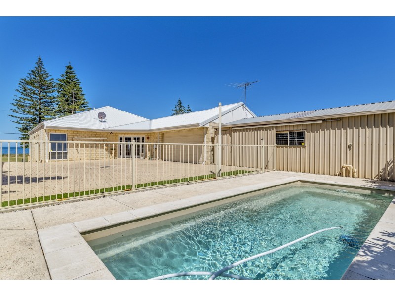 414 Safety Bay Road, Safety Bay WA 6169