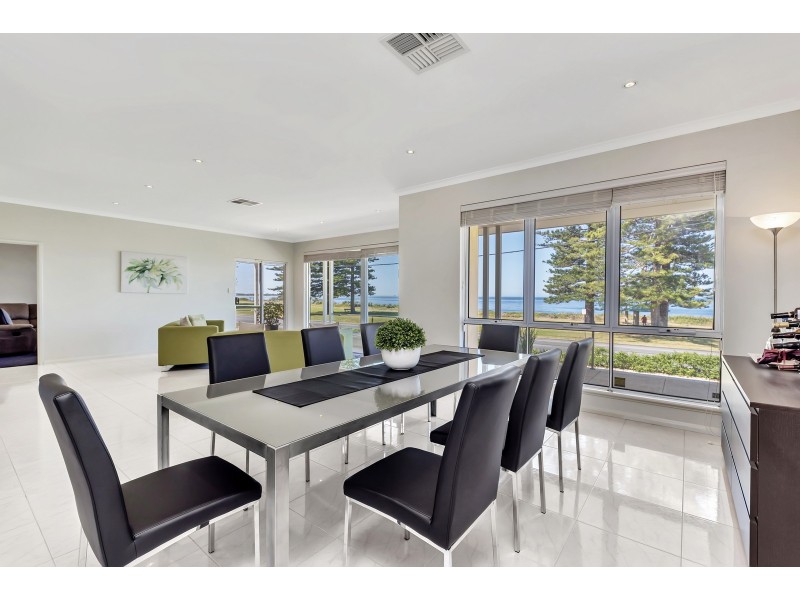 414 Safety Bay Road, Safety Bay WA 6169