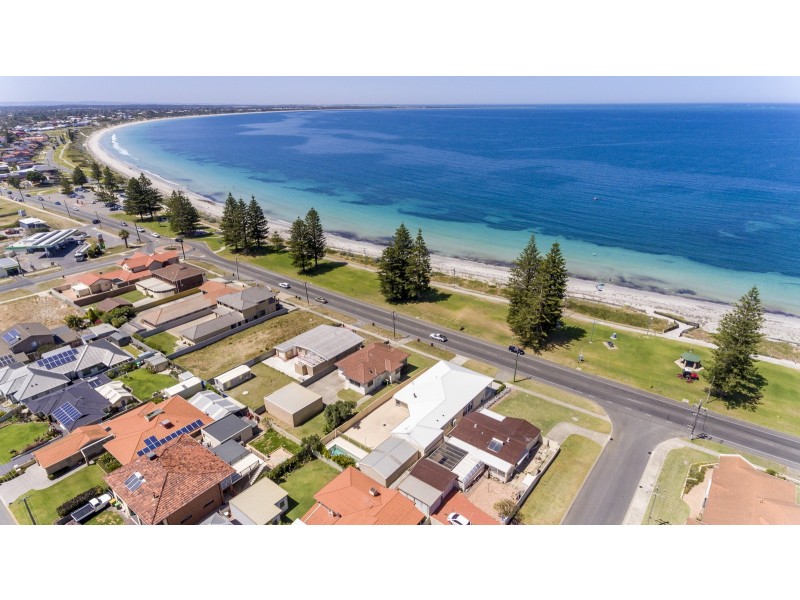 414 Safety Bay Road, Safety Bay WA 6169