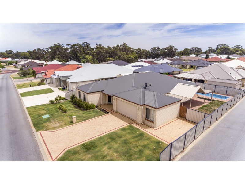 101 Meadow Springs Drive, Meadow Springs WA 6210