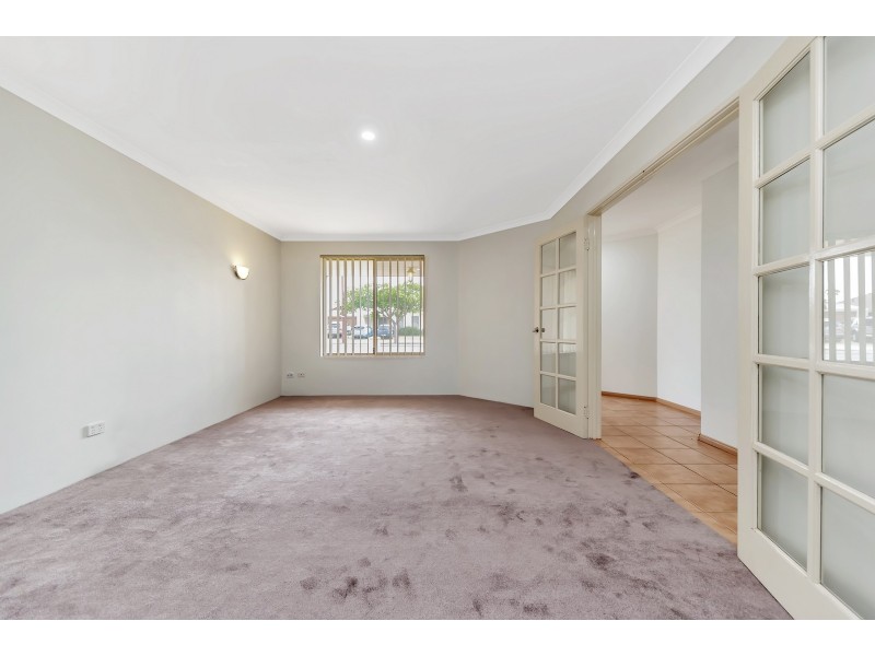 101 Meadow Springs Drive, Meadow Springs WA 6210