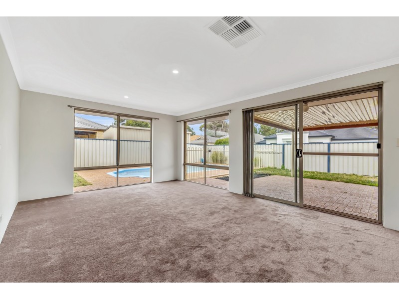 101 Meadow Springs Drive, Meadow Springs WA 6210