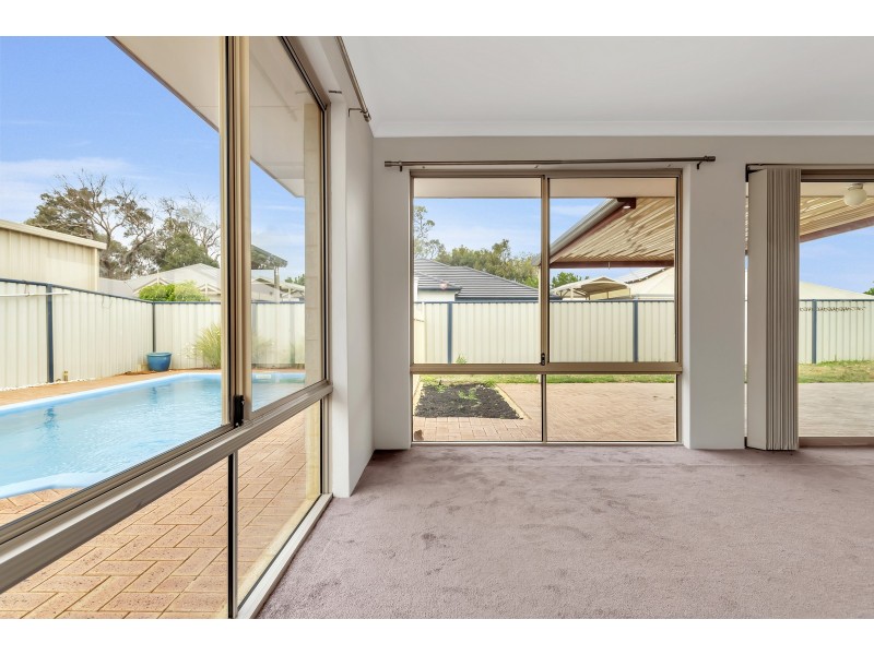 101 Meadow Springs Drive, Meadow Springs WA 6210